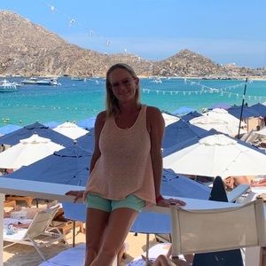 Meet your Posher, Sherry